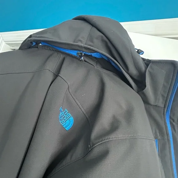 The North Face Black Jacket with Blue Highlights - Picture 11 of 14